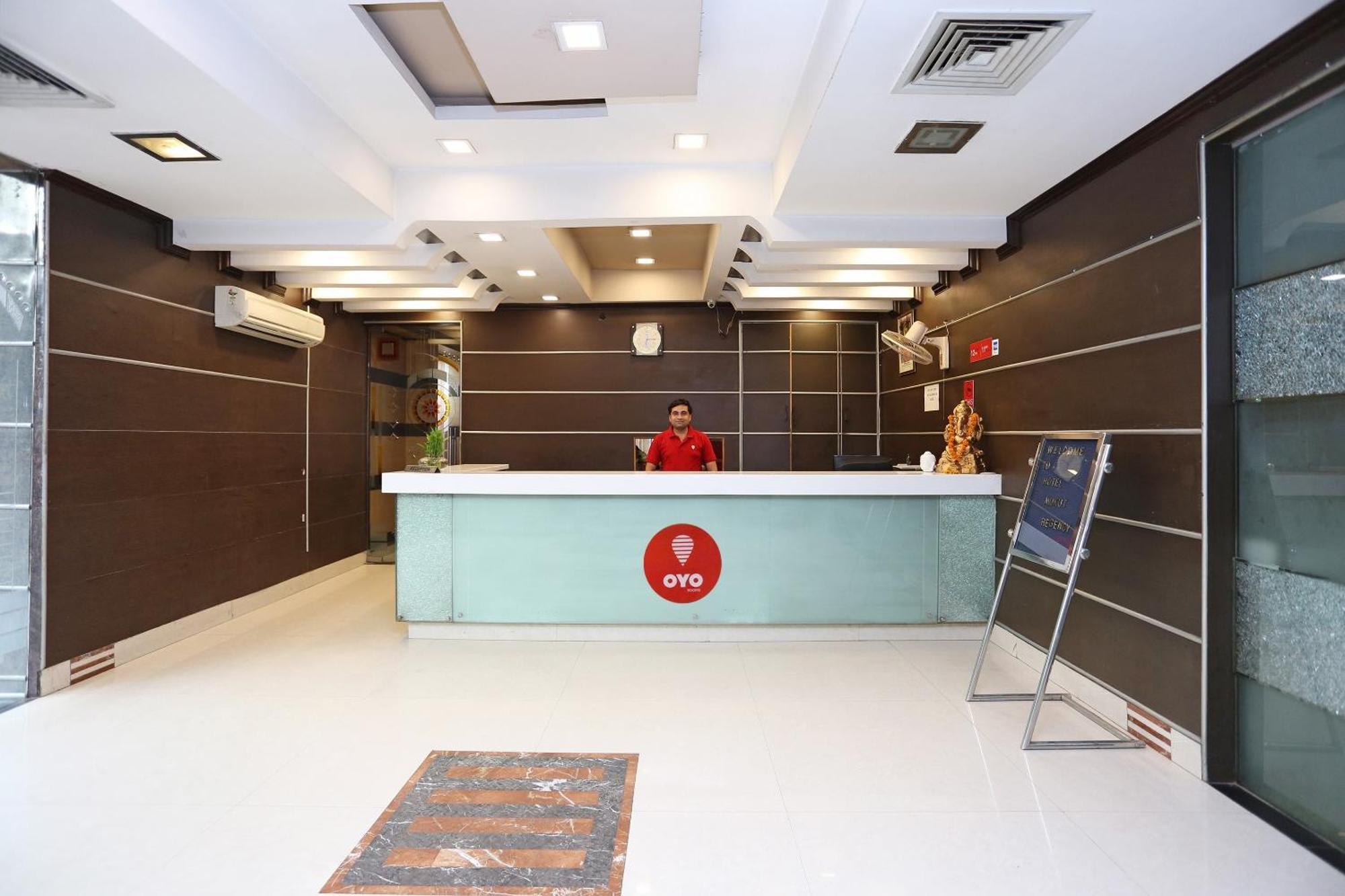 Hotel O Mukut Regency Ghaziabad Buitenkant foto
